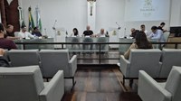 Câmara aprova anteprojeto sobre inclusão e amplia debates na 14ª sessão ordinária
