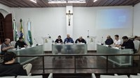Câmara aprova projetos e vereadores destacam combate ao feminicídio na 25ª sessão ordinária