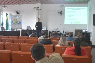 Escola do Legislativo 22.06.2017 (2).JPG