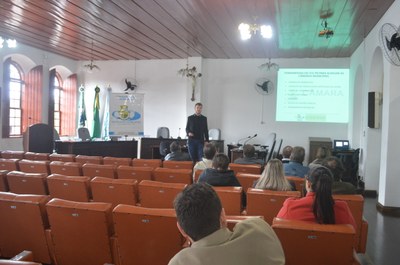 Escola do Legislativo 22.06.2017 (3).JPG
