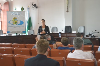 Escola do legislativo 23.03.2017 (3).JPG