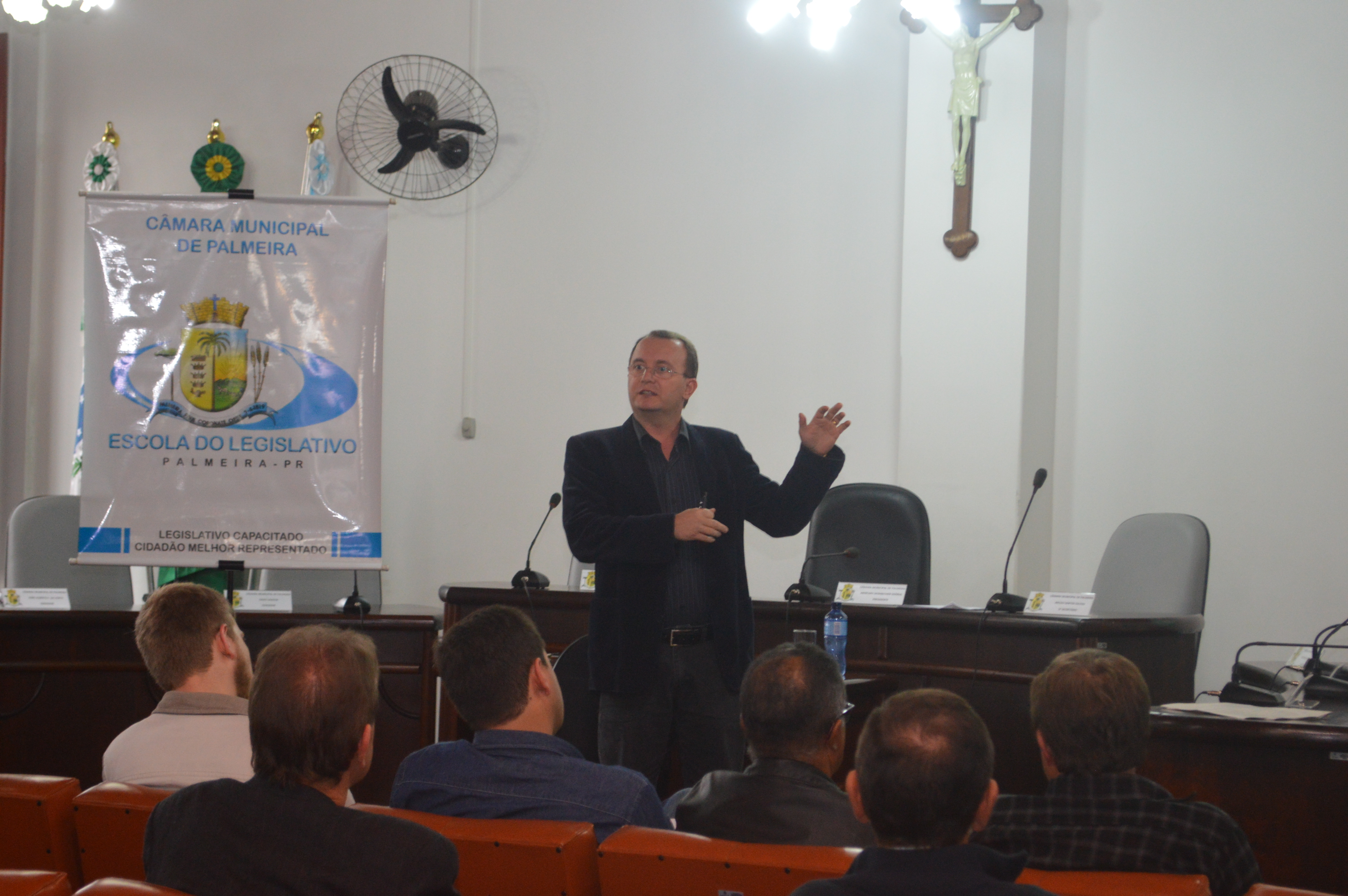 Escola do legislativo 11.05.2017 (15).JPG