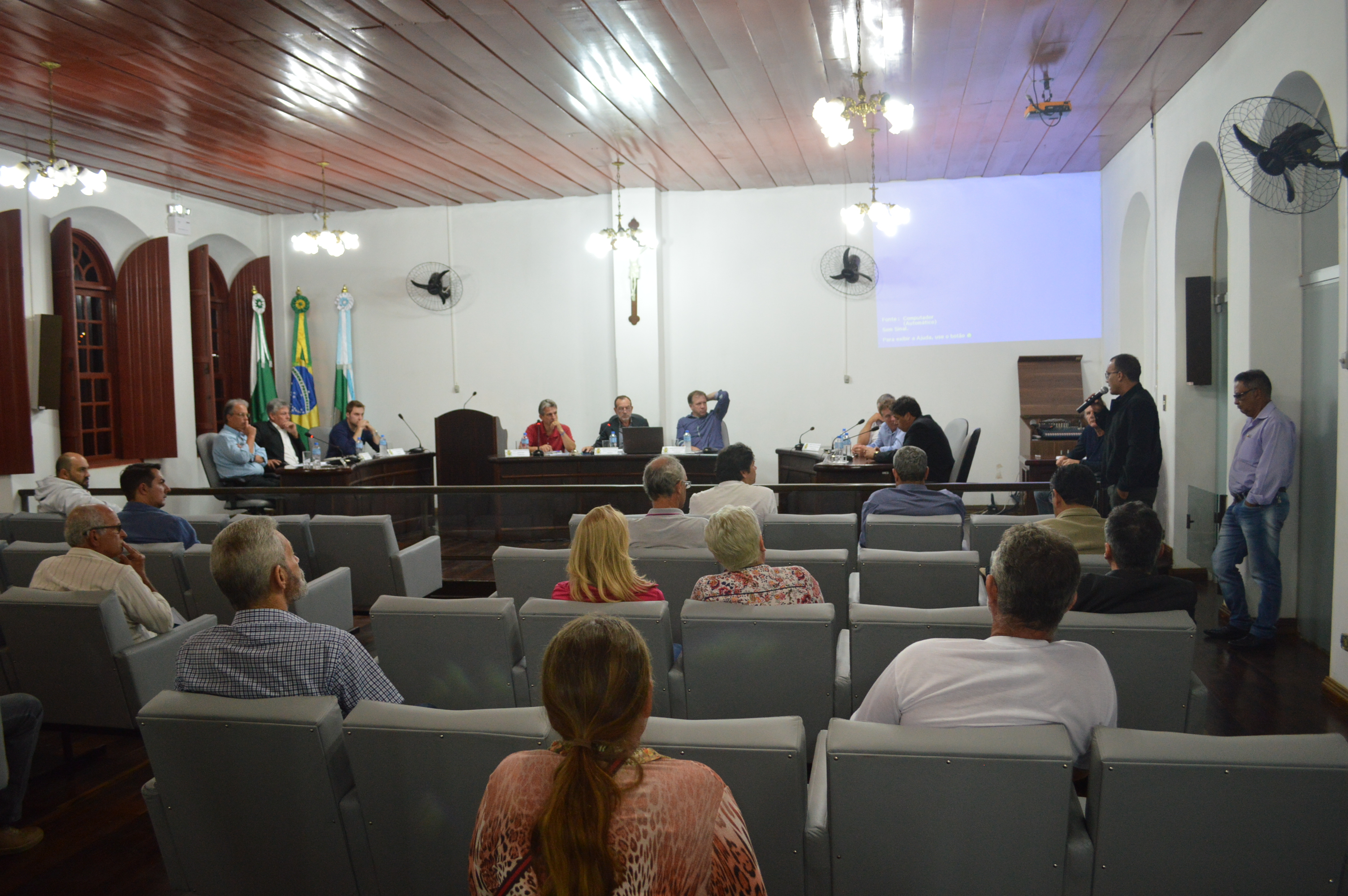 Audiência Pública discutiu a minuta do contrato com a SANEPAR