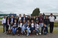 Parlamento Jovem de Palmeira e Carambeí realizam intercâmbio de experiências  