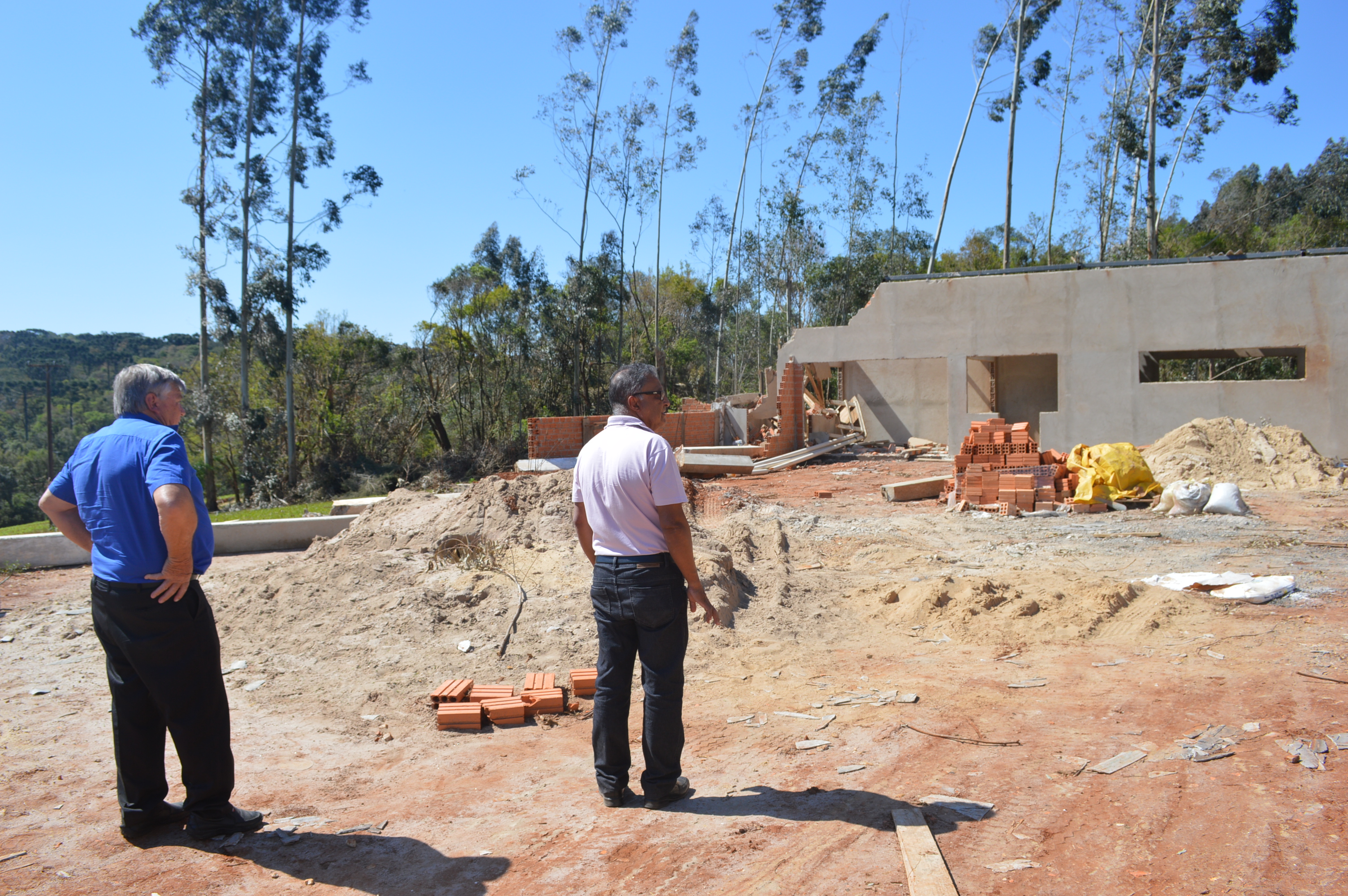 PRESIDENTE DA CÂMARA MUNICIPAL REALIZA VISITA AS COMUNIDADES ATINGIDAS PELO TEMPORAL