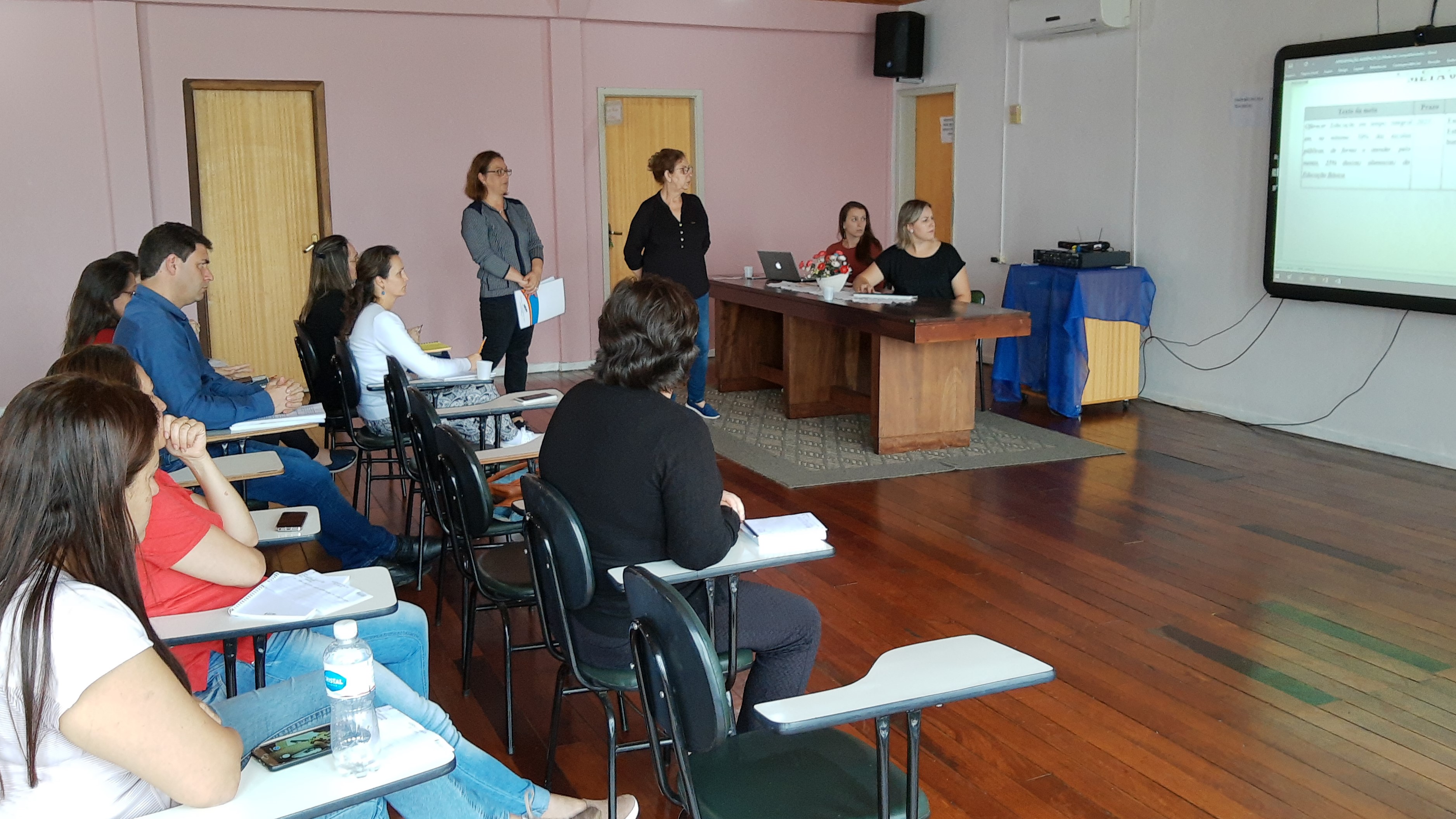 Vereador Marcos Ribas representou o Legislativo na audiência pública realizada pelo Conselho Municipal da Educação