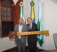 Vereadores apresentam manifestação de pesar à família de Jacinto Mayer