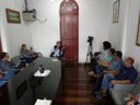 Vereadores e médicos efetivos do município discutem o Projeto de Lei 5445 Vereadores e médicos efetivos do município discutem o Projeto de Lei 5445