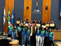 Parlamento Jovem visita Câmara de São José dos Pinhais