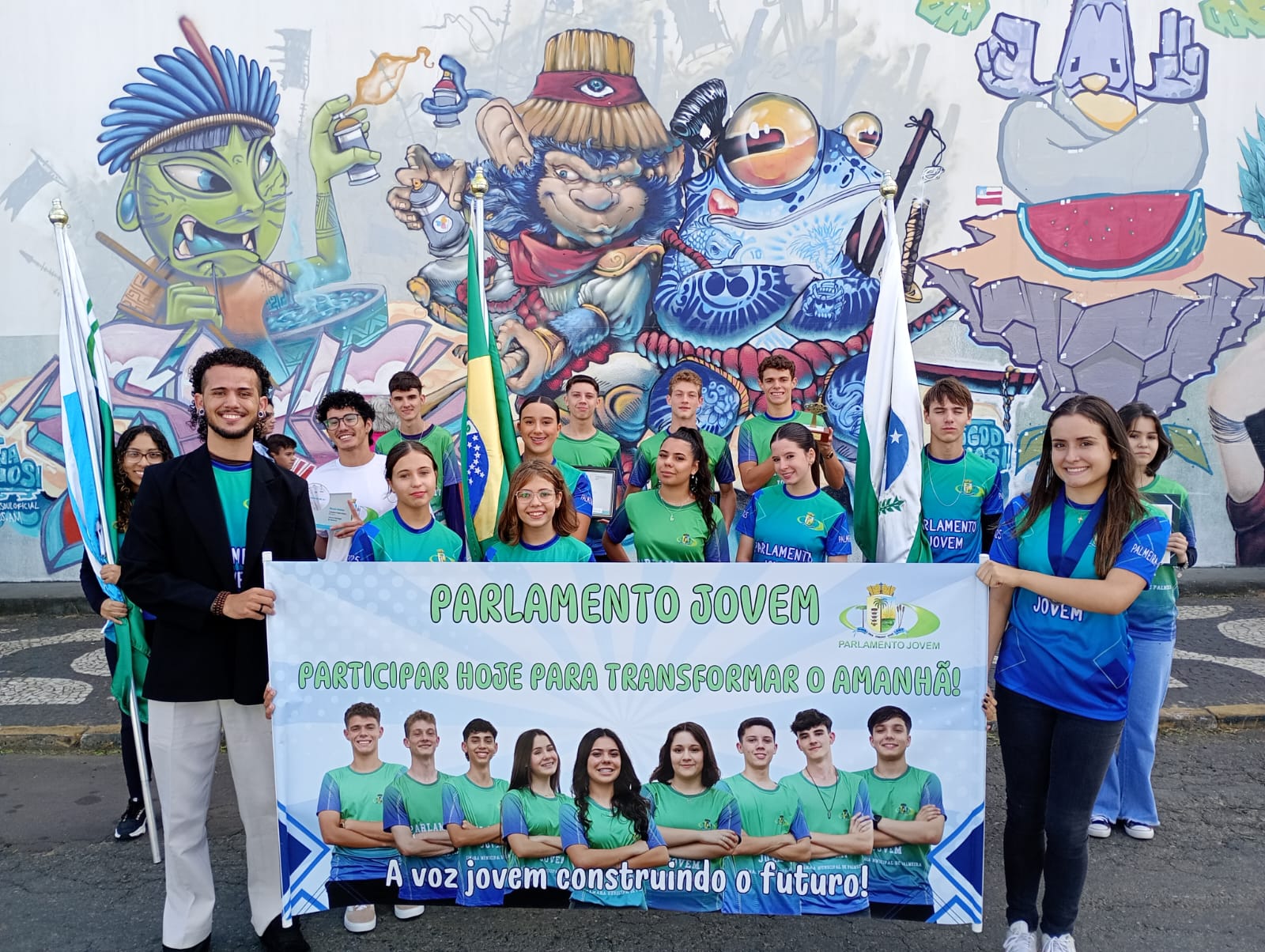 Parlamento Jovem participa do desfile dos 206 anos de Palmeira