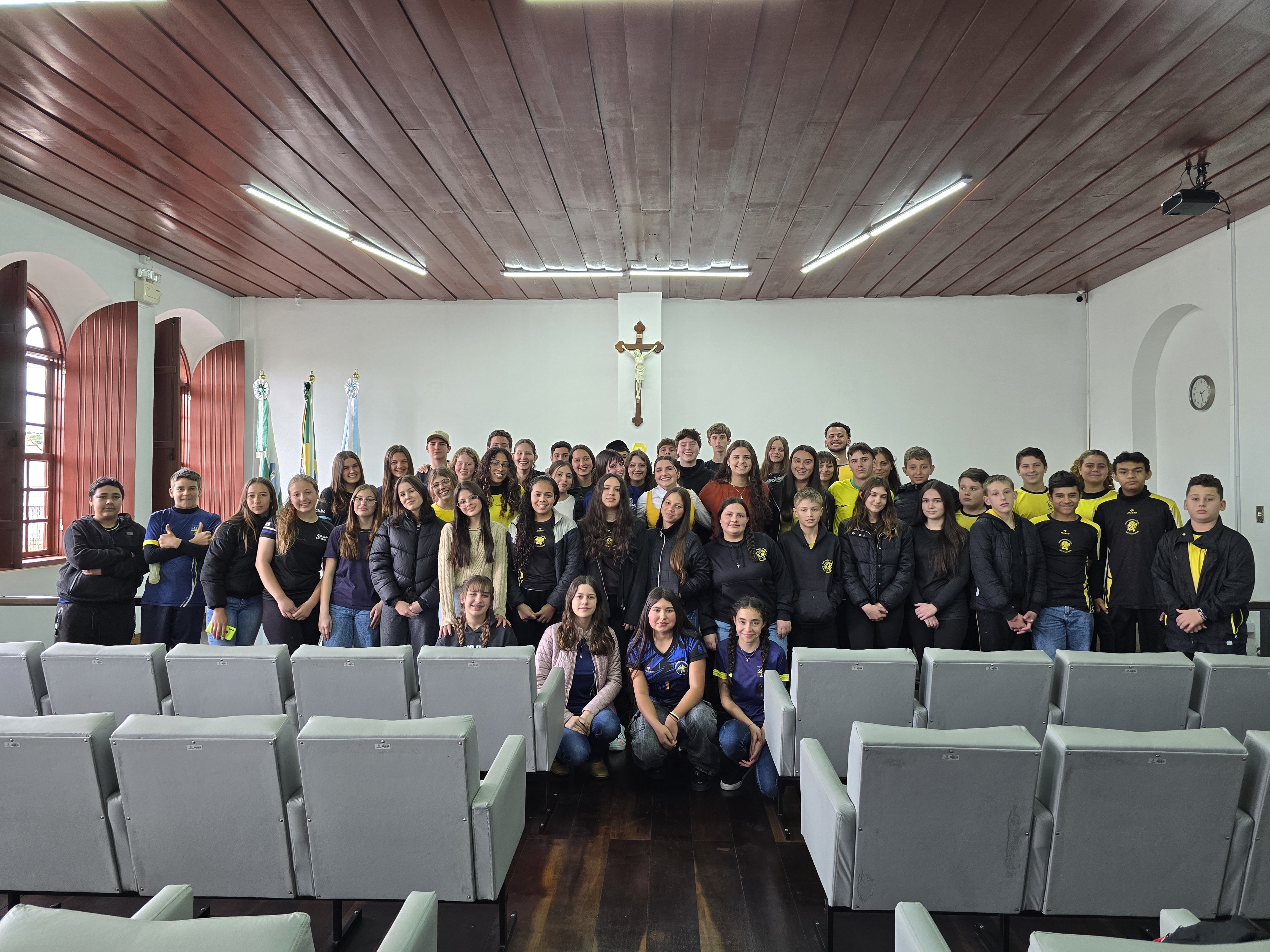 Parlamento Jovem realiza a 2ª sessão ordinária do 2º período legislativo