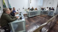 Sessões da semana aprovam projetos e avançam análise de contas do município