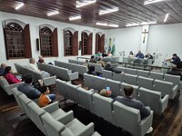 Vereadores debatem mais de 40 projetos na 20ª Sessão Ordinária